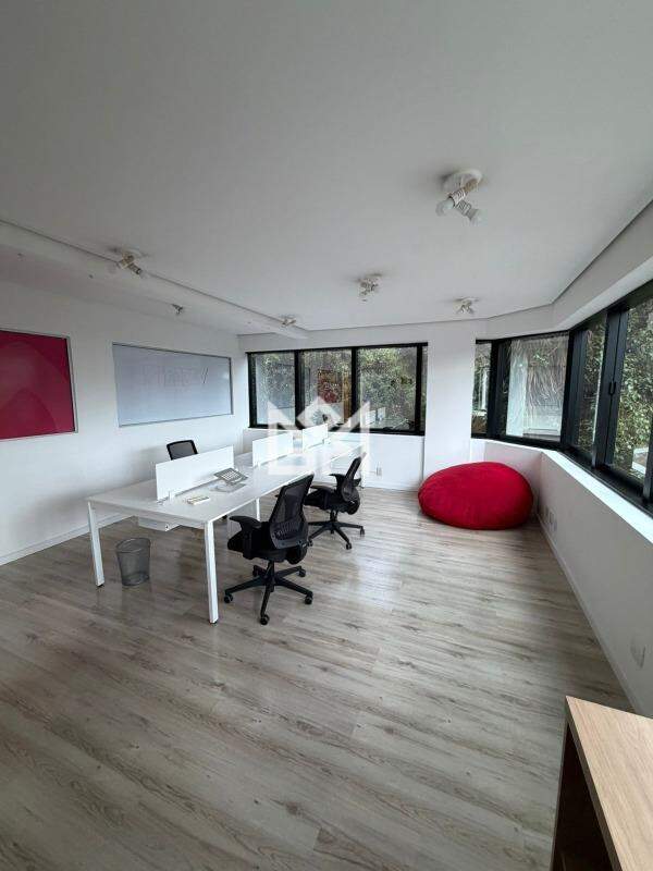 Sala/Conjunto Comercial com para aluguel, 60m² - Auxiliadora - Porto Alegre: 