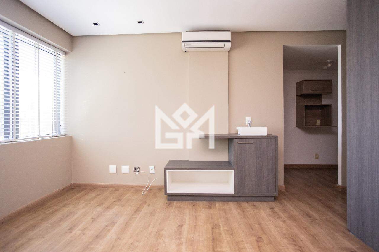 Sala/Conjunto Comercial com para aluguel, 40m² - Auxiliadora - Porto Alegre: 