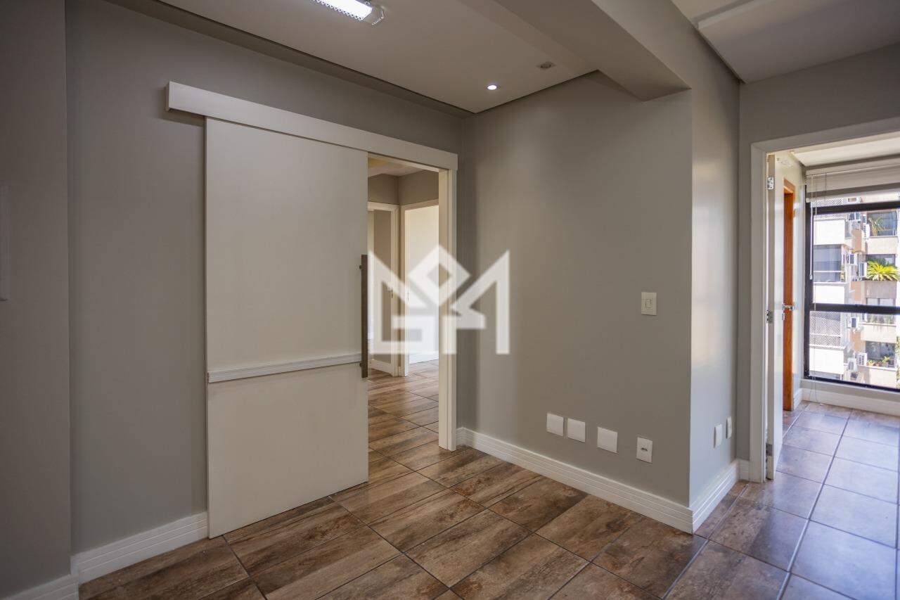 Sala/Conjunto Comercial com para aluguel, 90m² - Auxiliadora - Porto Alegre: 