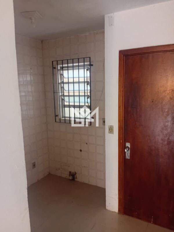 Apartamento com 3 quartos para aluguel, 82m² - Teresópolis - Porto Alegre: 