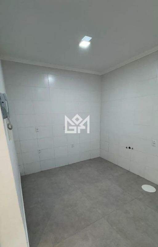 Casa com 3 quartos para aluguel, 106m² - Tristeza - Porto Alegre: 