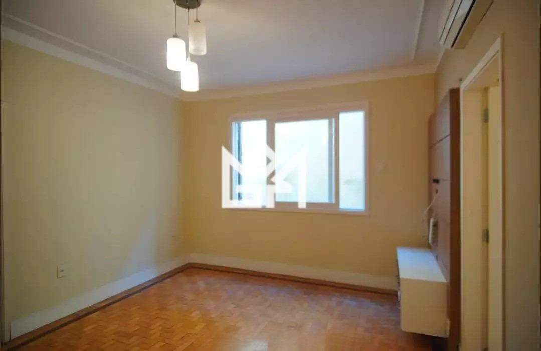 Apartamento com 3 quartos para aluguel, 120m² - Santa Cecília - Porto Alegre: 