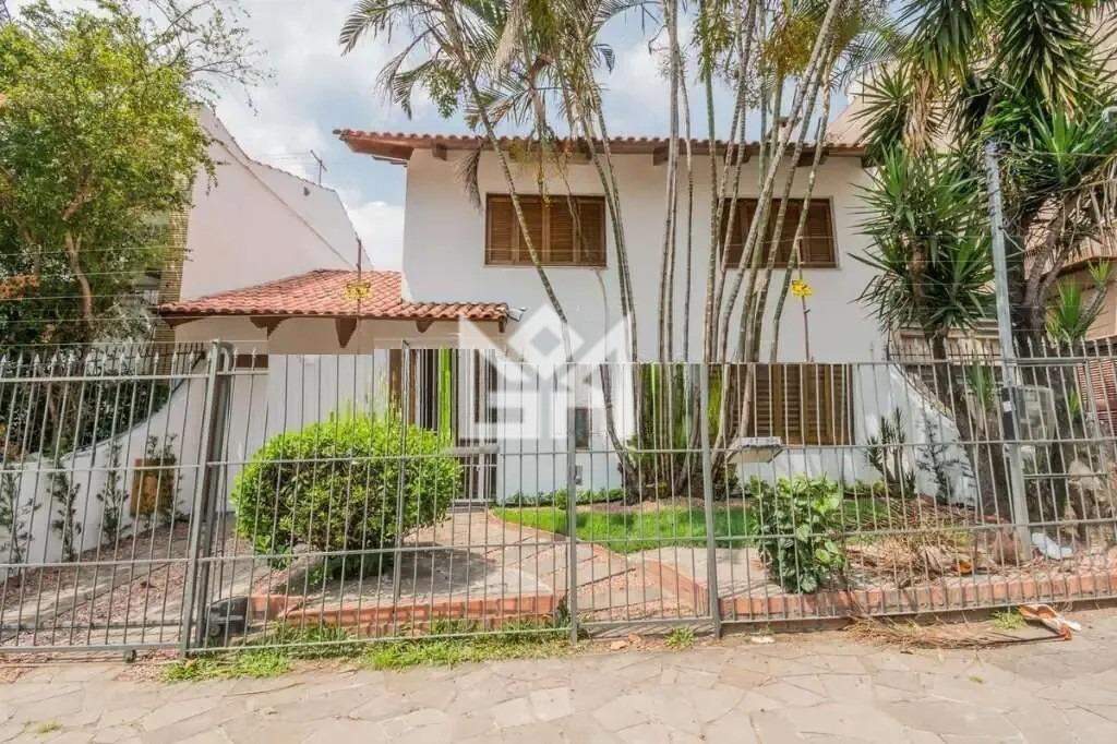 Casa com 3 quartos para aluguel, 220m² - Santana - Porto Alegre: 