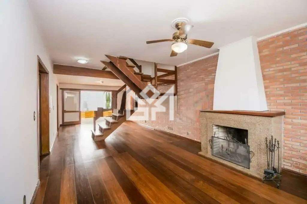 Casa com 3 quartos à venda, 220m² - Santana - Porto Alegre: 