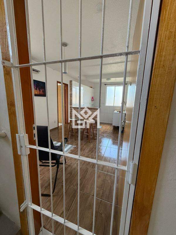 Apartamento com 2 quartos à venda, 38m² - Restinga - Porto Alegre: 