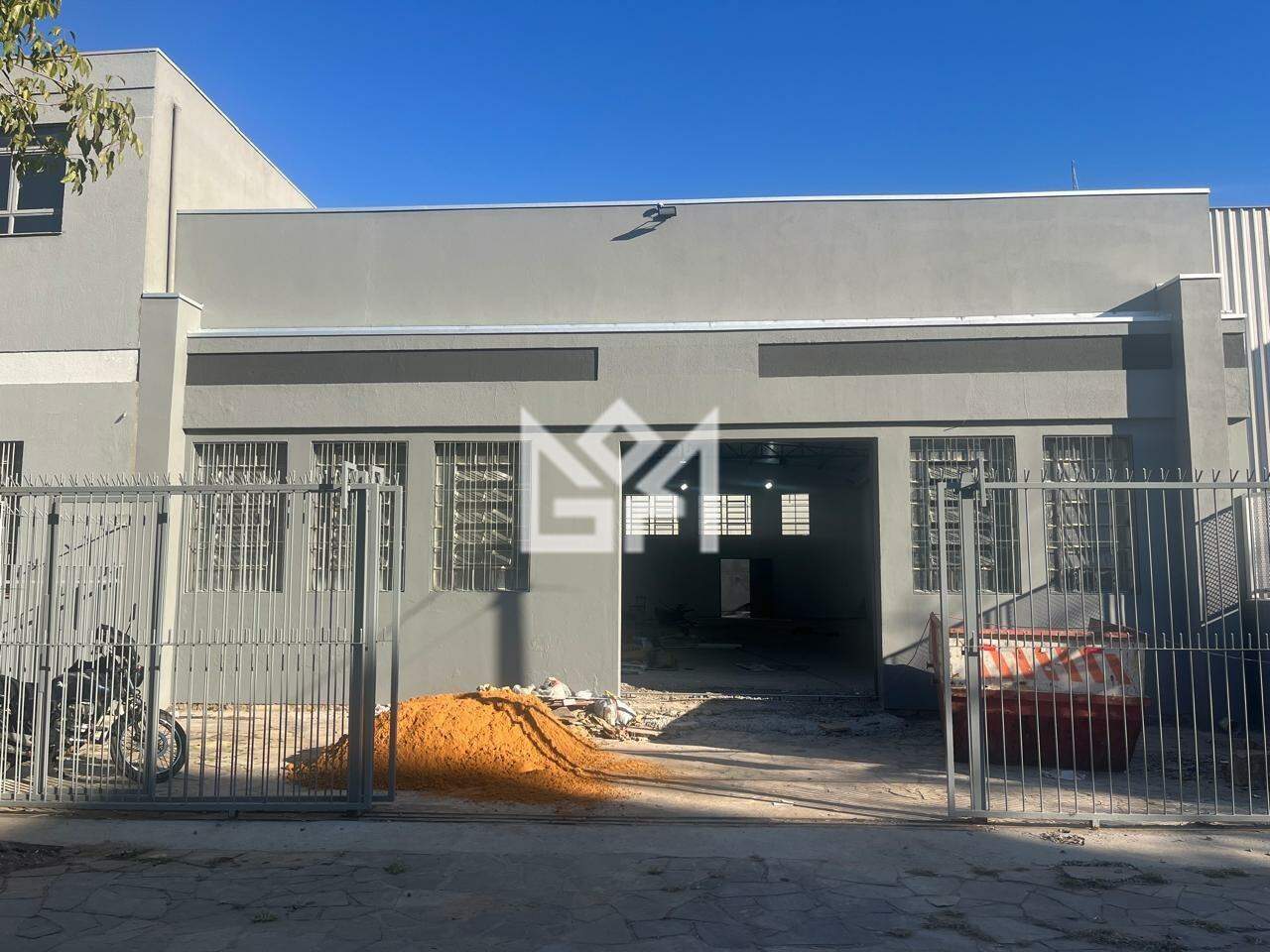 Pavilhão/Galpão/Depósito/Armazém com para aluguel, 280m² - São Geraldo - Porto Alegre: 