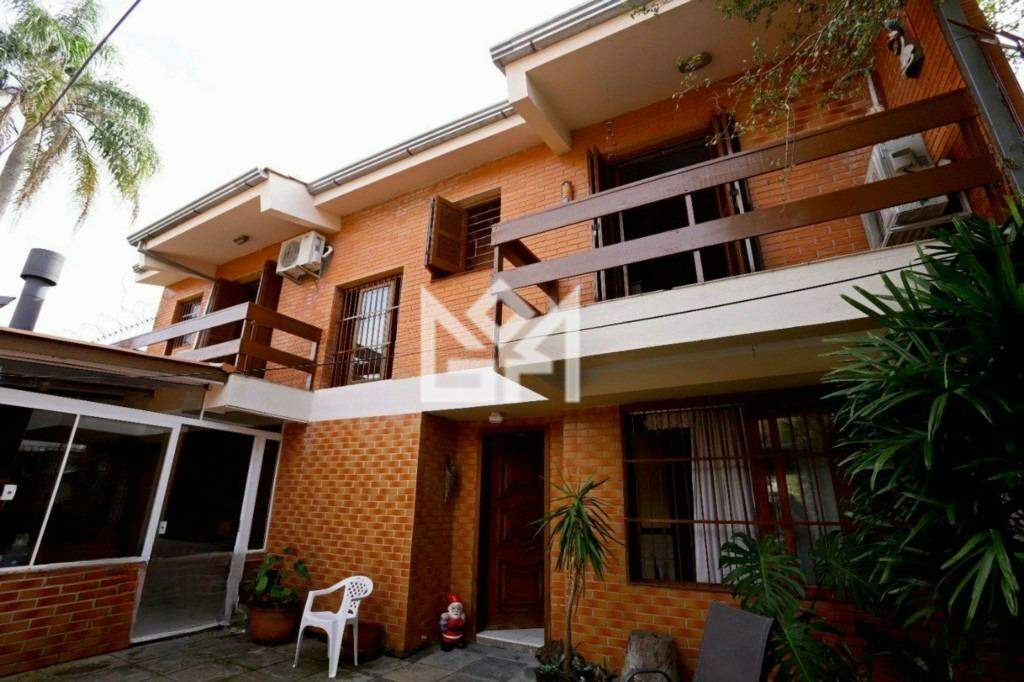 Casa com 5 quartos à venda, 360m² - Partenon - Porto Alegre: 