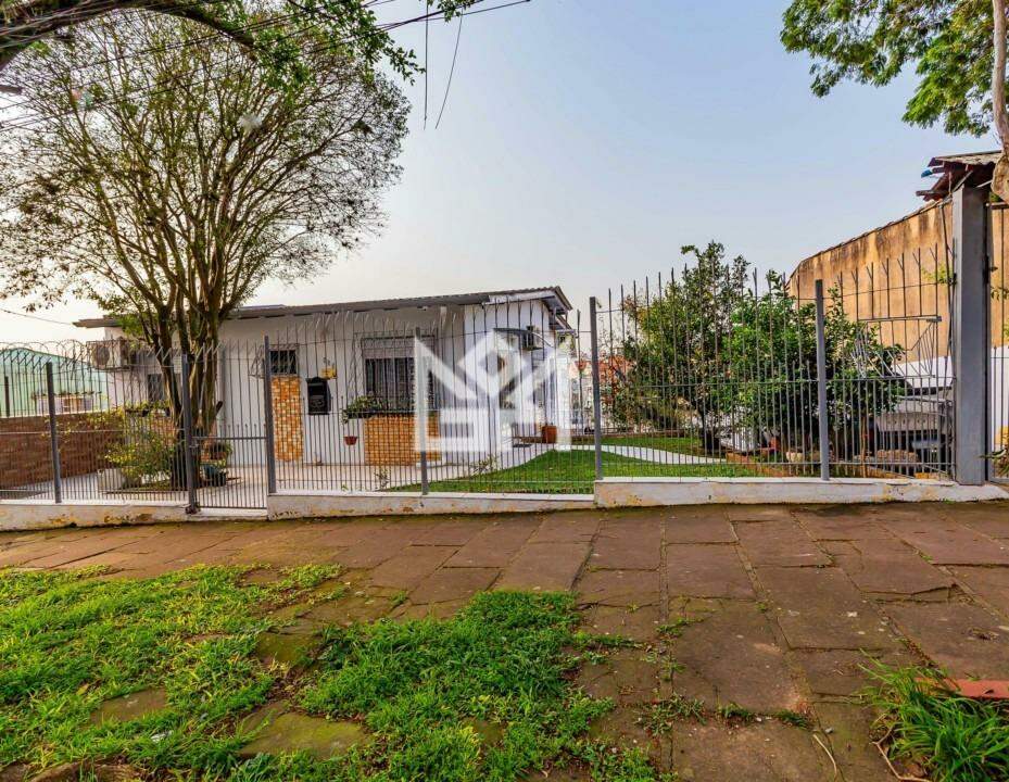 Casa com 5 quartos à venda, 254m² - Partenon - Porto Alegre: 