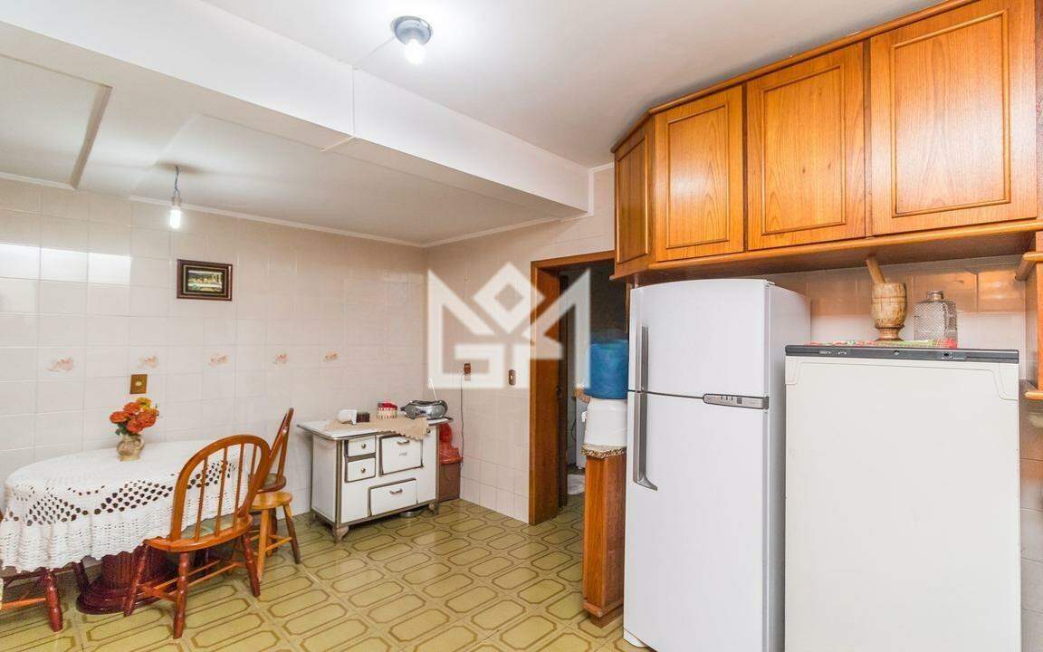 Casa com 4 quartos à venda, 260m² - Partenon - Porto Alegre: 