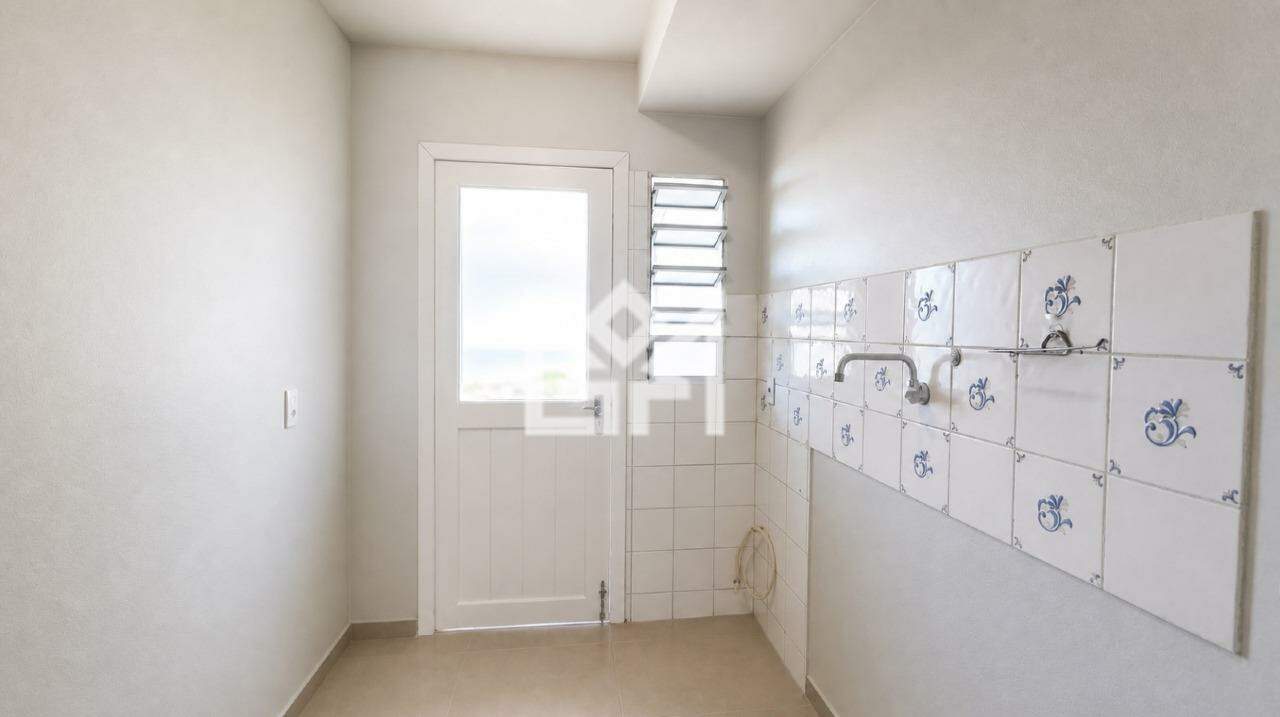 Casa com 3 quartos para aluguel, 70m² - Humaitá - Porto Alegre: 