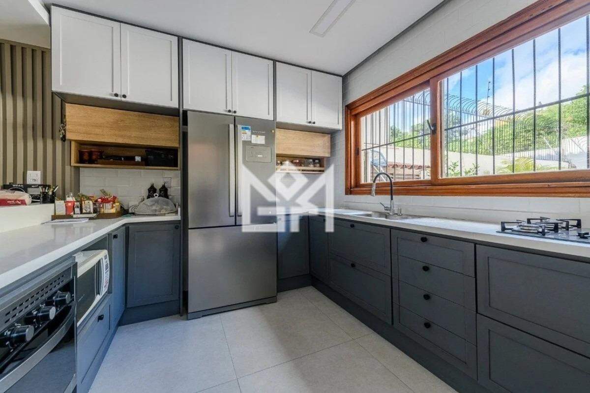 Casa com 4 quartos à venda, 310m² - Chácara das Pedras - Porto Alegre: 