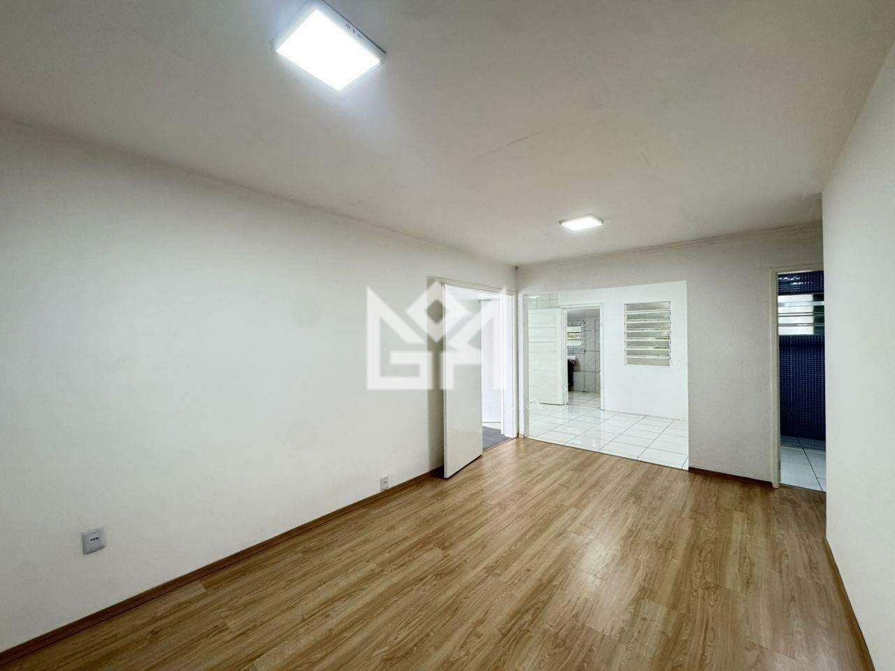 Casa com 2 quartos para aluguel, 83m² - Centro - Gravataí: 