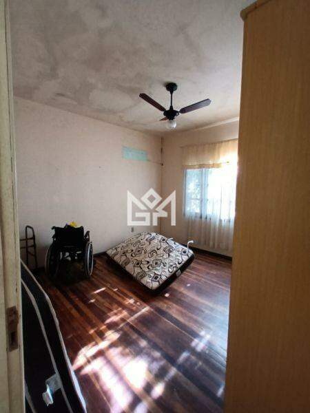 Casa com 3 quartos à venda, 100m² - Vila João Pessoa - Porto Alegre: 