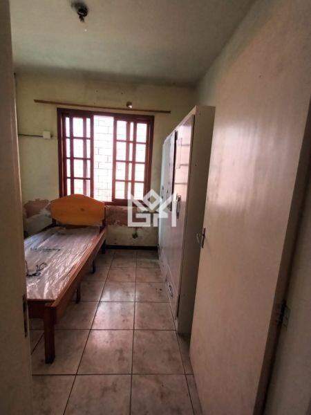 Casa com 3 quartos à venda, 100m² - Vila João Pessoa - Porto Alegre: 