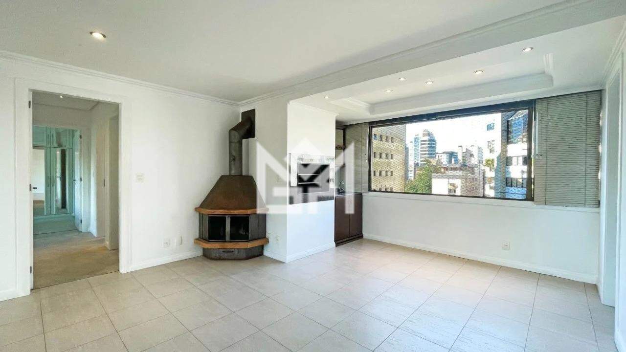 Apartamento com 3 quartos para aluguel, 125m² - Mont Serrat - Porto Alegre: 