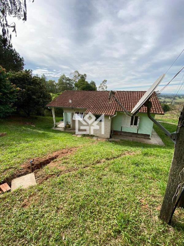 Terreno/Lote com 2 quartos para aluguel, 0m² - Cadiz - Gravataí: 