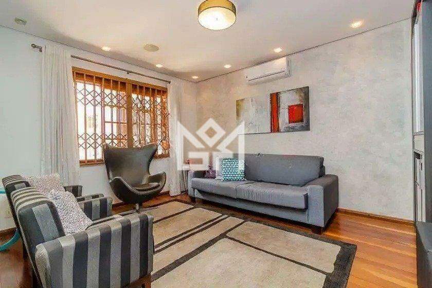 Casa com 4 quartos à venda, 412m² - Medianeira - Porto Alegre: 