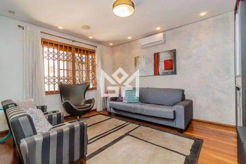 Casa com 4 quartos para aluguel, 412m² - Medianeira - Porto Alegre: 