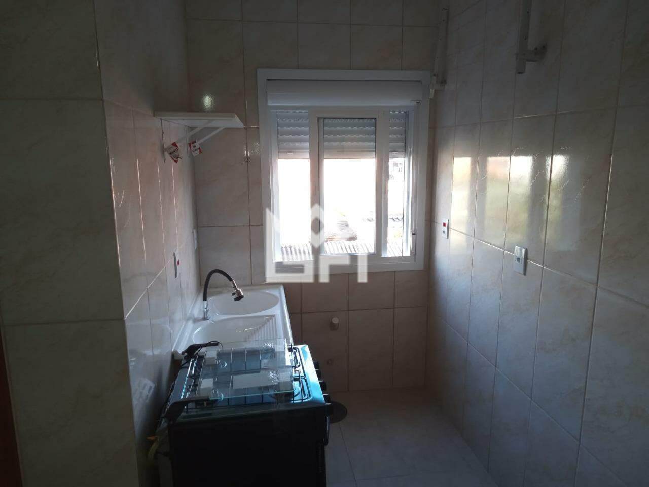 Studio/Loft/Kitnet com 1 quarto para aluguel, 28m² - Sarandi - Porto Alegre: 