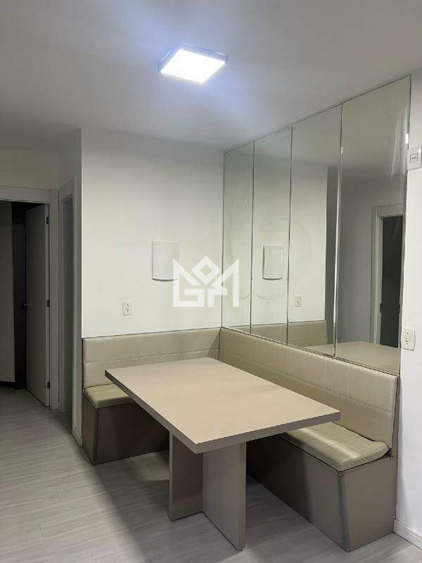 Apartamento com 2 quartos para aluguel, 55m² - Centro - Canoas: 