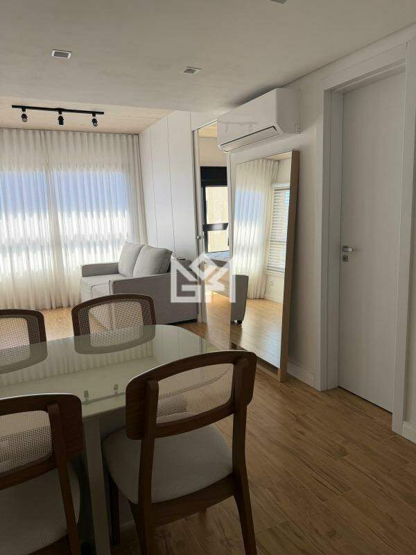 Apartamento com 1 quarto para aluguel, 45m² - Petrópolis - Porto Alegre: 