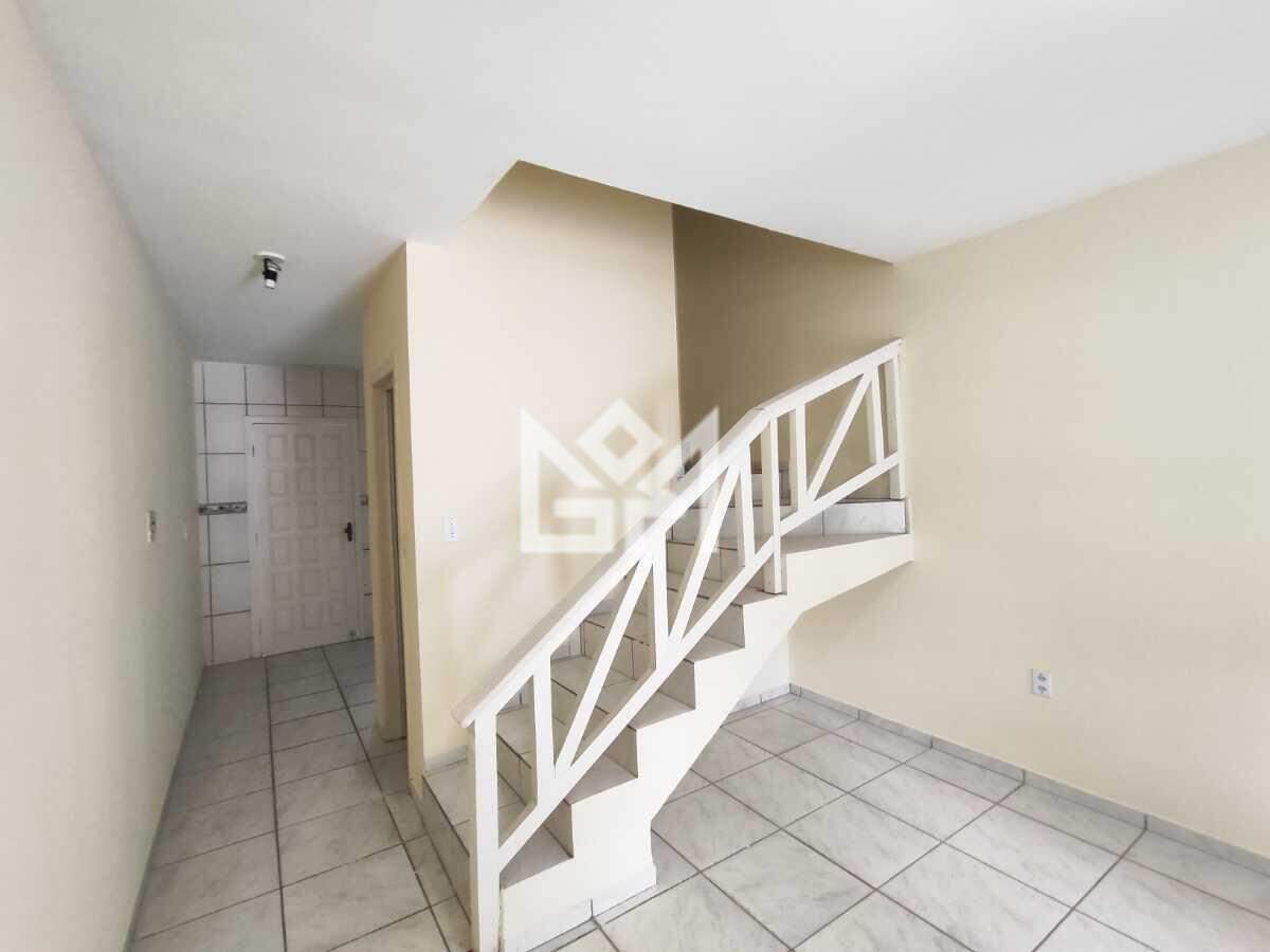 Sobrado com 2 quartos para aluguel, 59m² - Parque dos Eucalíptos - Gravataí: 