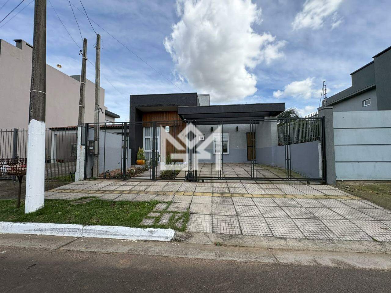 Casa com 2 quartos para aluguel, 80m² - Parque da Matriz - Gravataí: 