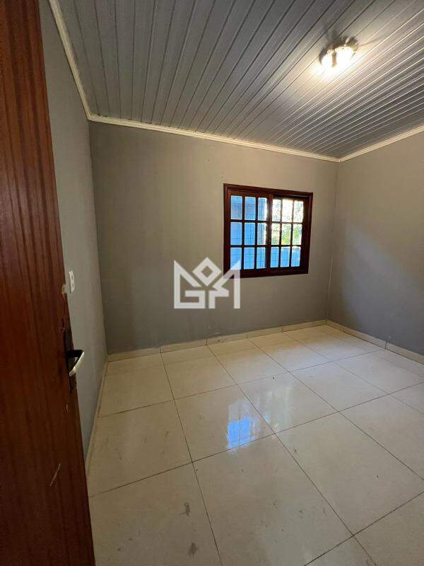 Casa com 3 quartos para aluguel, 100m² - Jardim Leopoldina - Porto Alegre: 