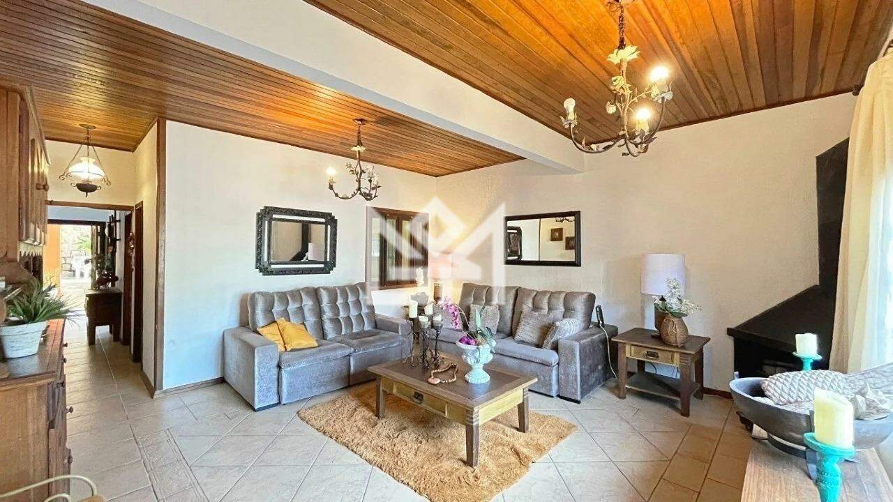 Casa com 5 quartos à venda, 200m² - Nonoai - Porto Alegre: 