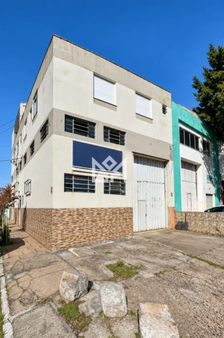 Pavilhão/Galpão/Depósito/Armazém com para aluguel, 330m² - Navegantes - Porto Alegre: 
