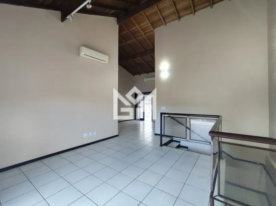 Casa com 3 quartos para aluguel, 150m² - Boa Vista - Porto Alegre: 