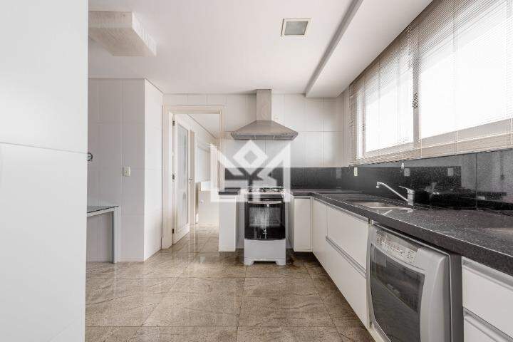 Apartamento com 3 quartos para aluguel, 201,22m² - Auxiliadora - Porto Alegre: 