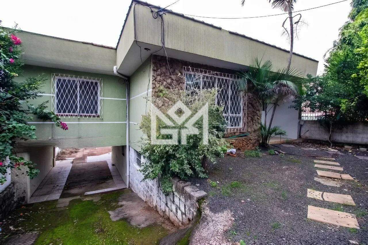 Casa com 3 quartos para aluguel, 172m² - Vila Jardim - Porto Alegre: 