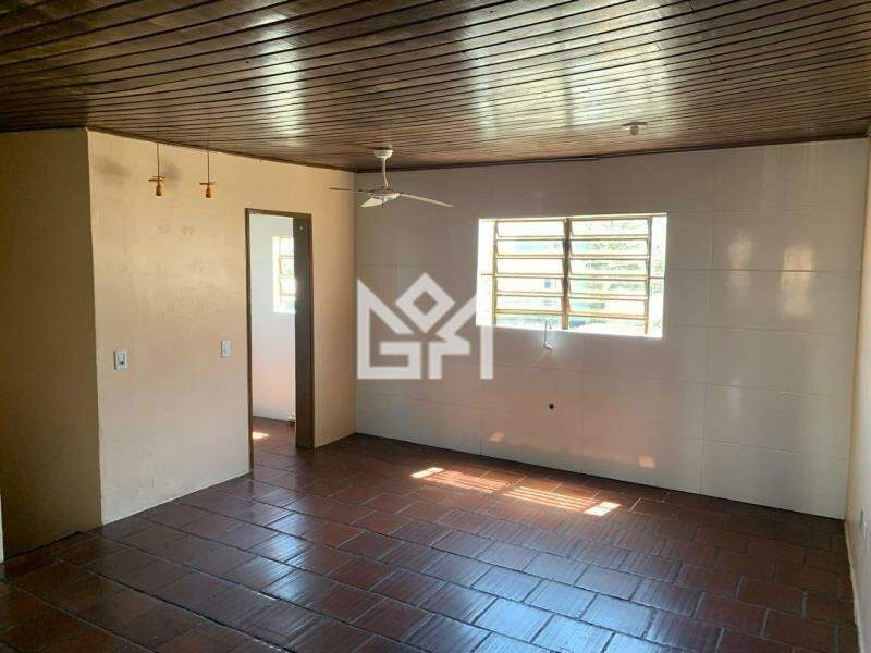 Casa com 3 quartos para aluguel, 150m² - Passo das Pedras - Porto Alegre: 