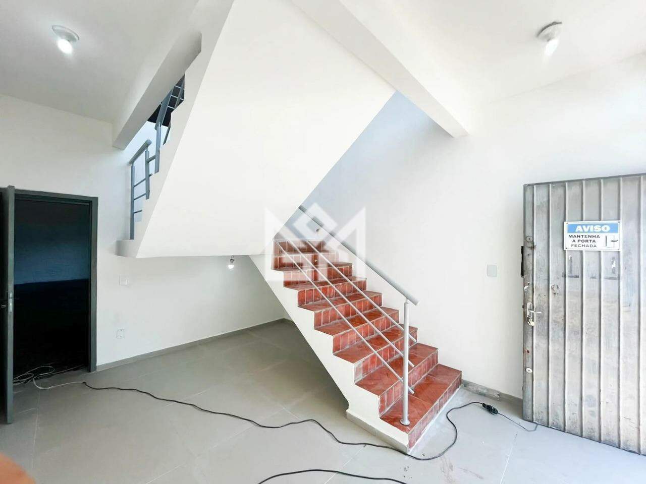 Pavilhão/Galpão/Depósito/Armazém com para aluguel, 750m² - Navegantes - Porto Alegre: 
