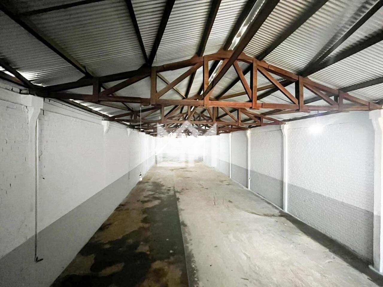 Pavilhão/Galpão/Depósito/Armazém com para aluguel, 750m² - Navegantes - Porto Alegre: 