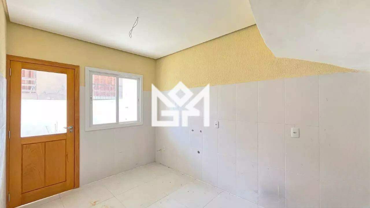Casa com 3 quartos à venda, 126m² - Guarujá - Porto Alegre: 