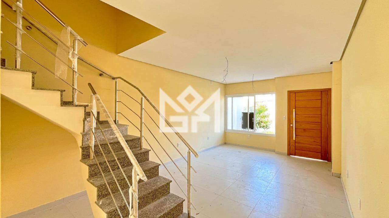 Casa com 3 quartos à venda, 126m² - Guarujá - Porto Alegre: LIVING/SALA