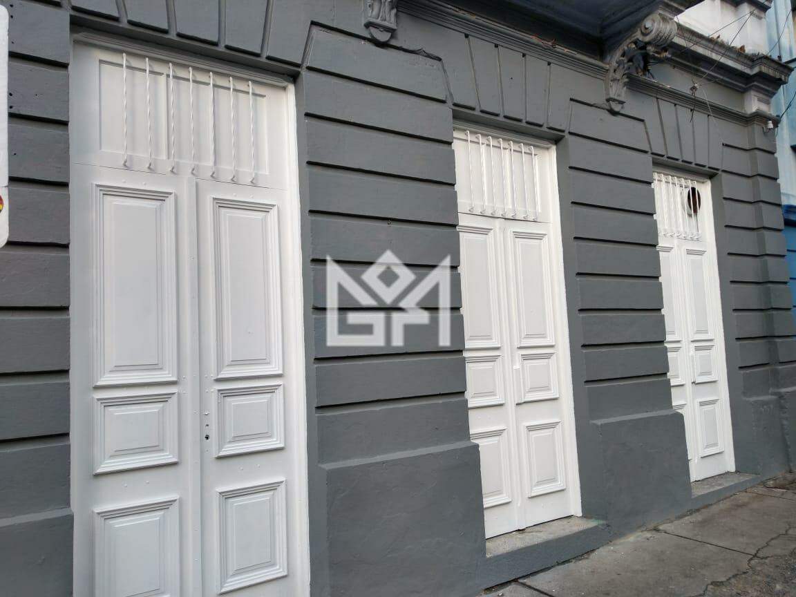 Prédio com para aluguel, 400m² - Floresta - Porto Alegre: 