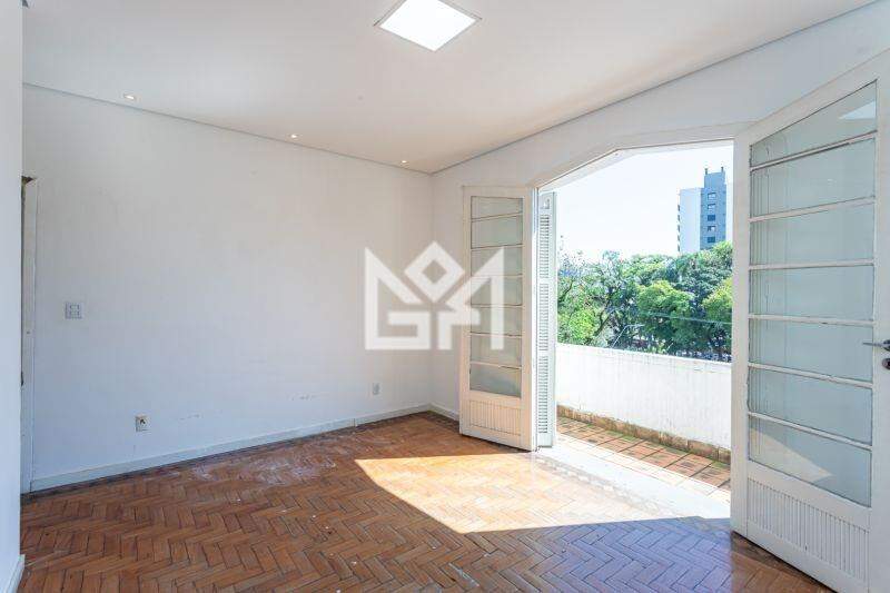 Casa com para aluguel, 300m² - Petrópolis - Porto Alegre: 