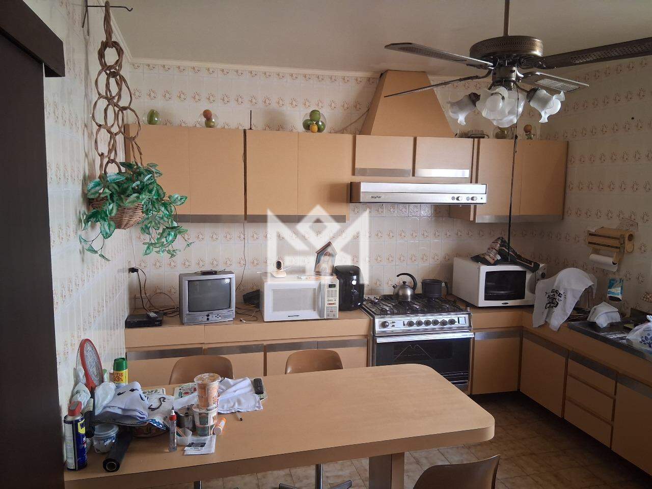 Casa com para aluguel, 350m² - Chácara das Pedras - Porto Alegre: 