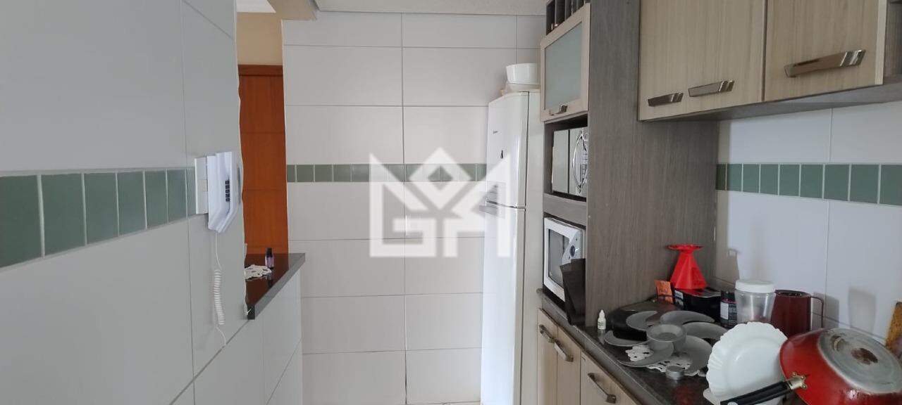 Apartamento com 2 quartos à venda, 56m² - Vila Monte Carlo - Cachoeirinha: 