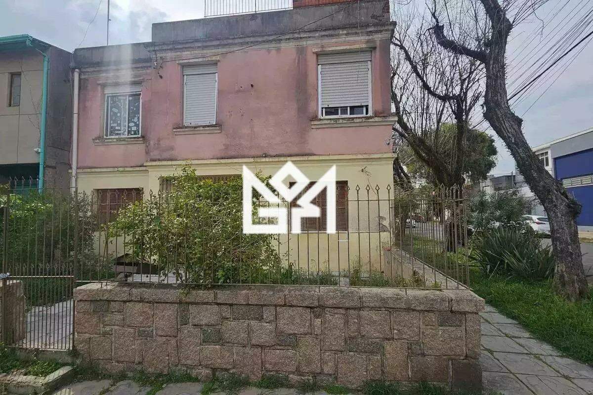 Casa com 4 quartos à venda, 309m² - São João - Porto Alegre: 