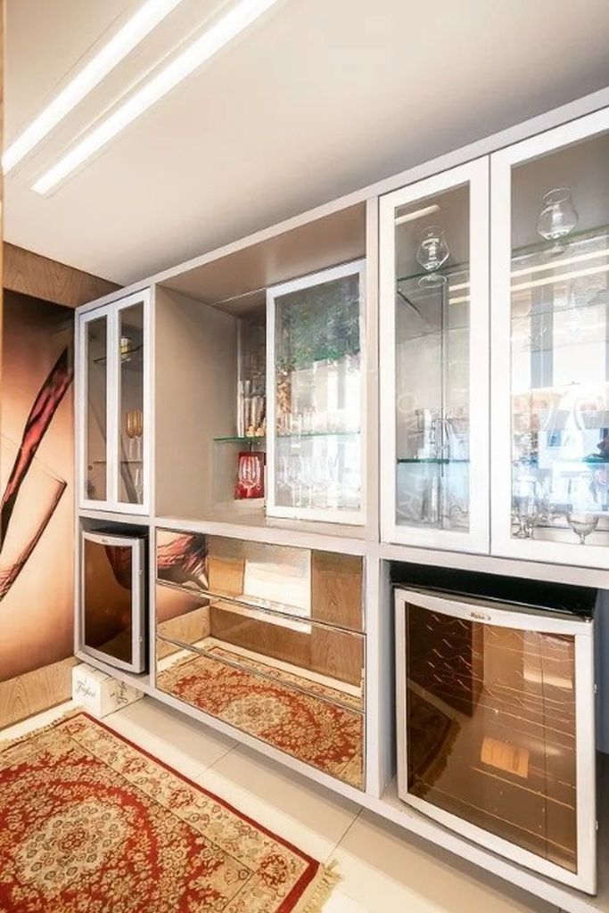 Apartamento com 3 quartos para aluguel, 181m² - Bela Vista - Porto Alegre: 