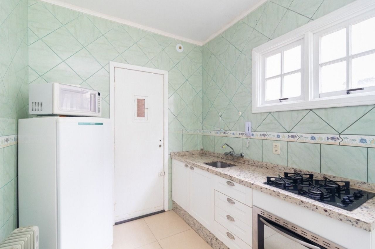 Apartamento com 2 quartos para aluguel, 76m² - Menino Deus - Porto Alegre: 