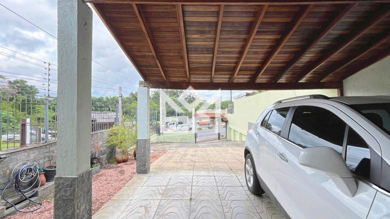 Casa com 3 quartos à venda, 150m² - Cavalhada - Porto Alegre: 