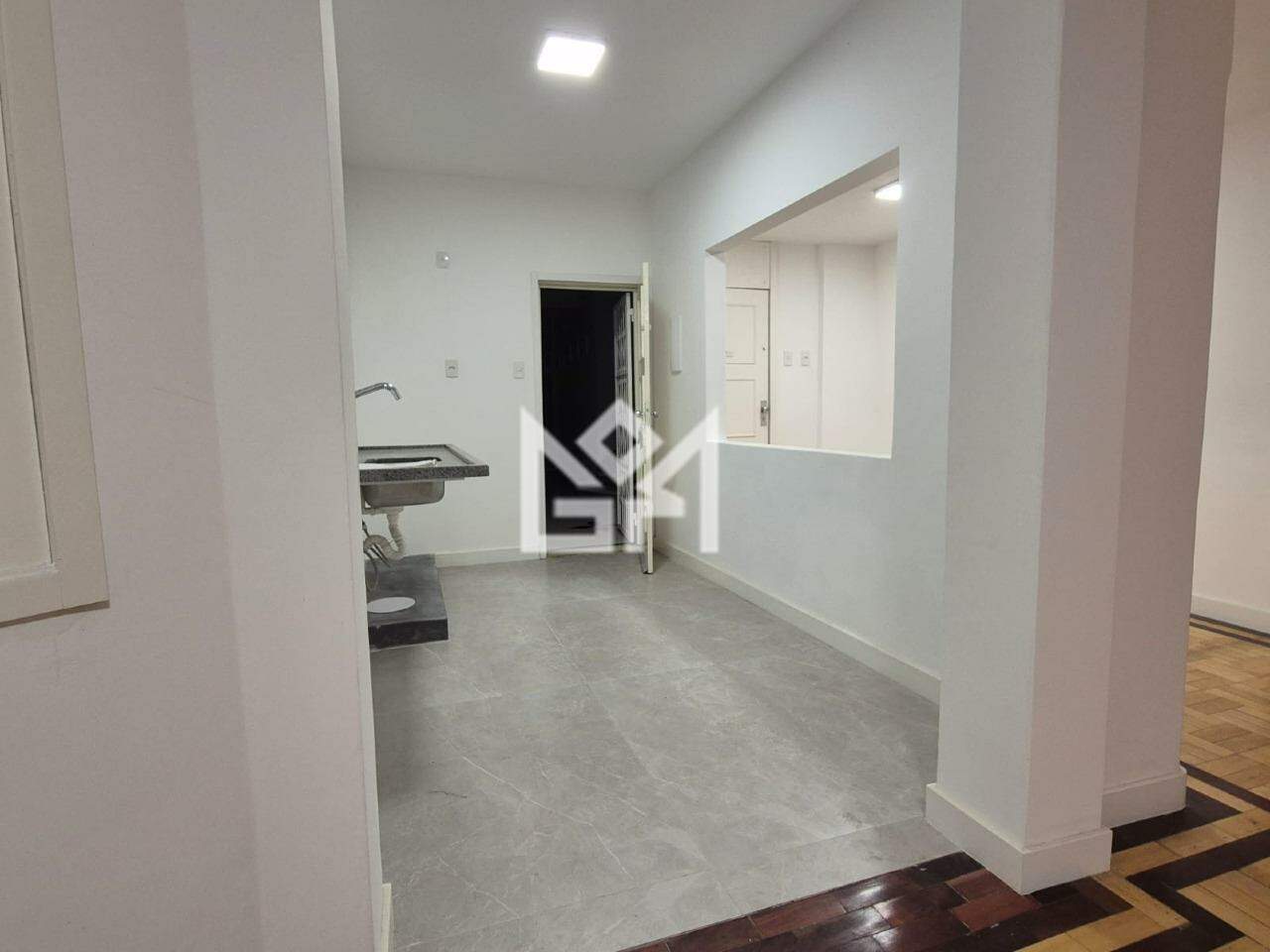 Apartamento com 3 quartos à venda, 150m² - Santana - Porto Alegre: 