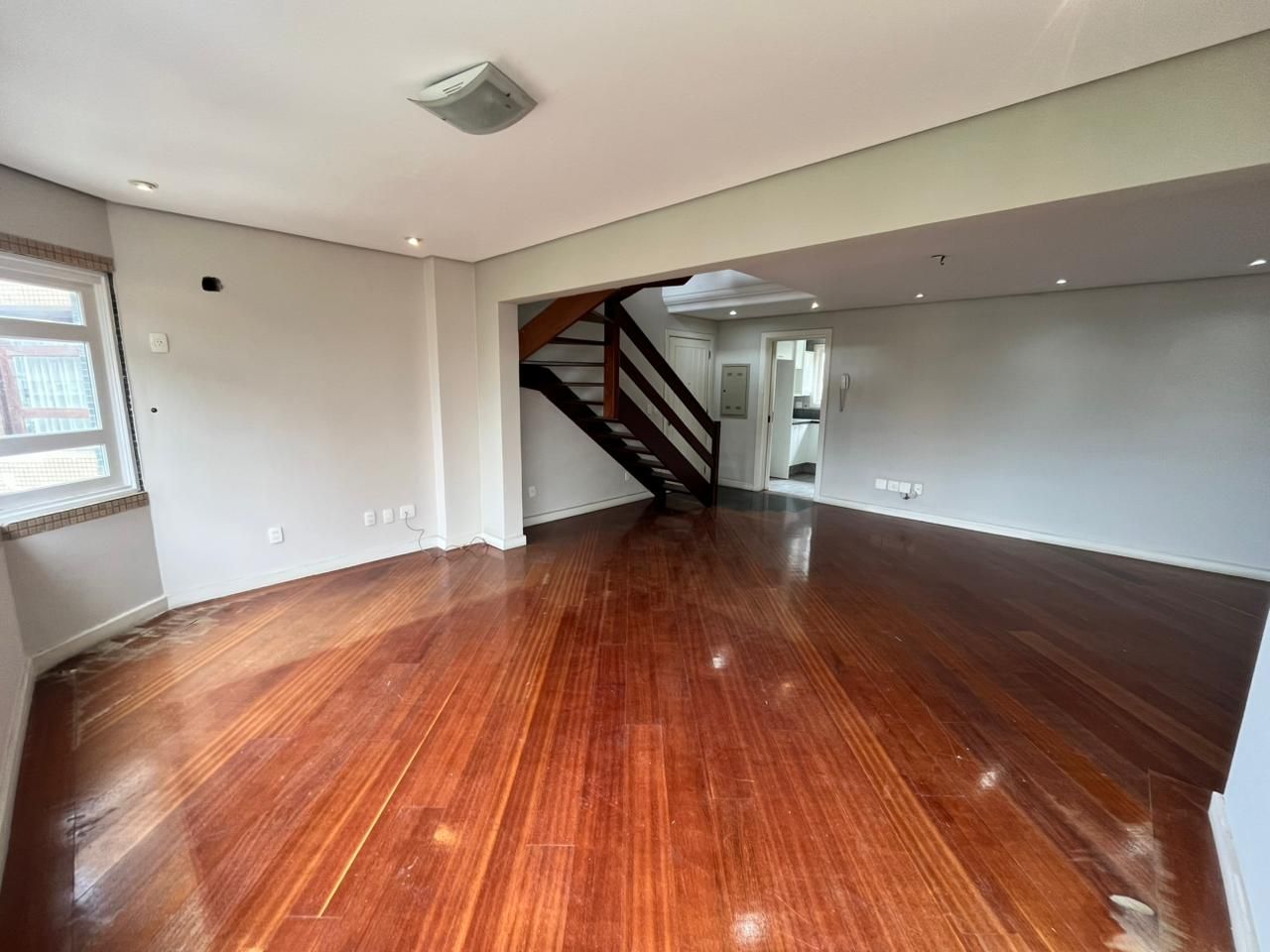 Apartamento com 4 quartos para aluguel, 350m² - Bela Vista - Porto Alegre: 