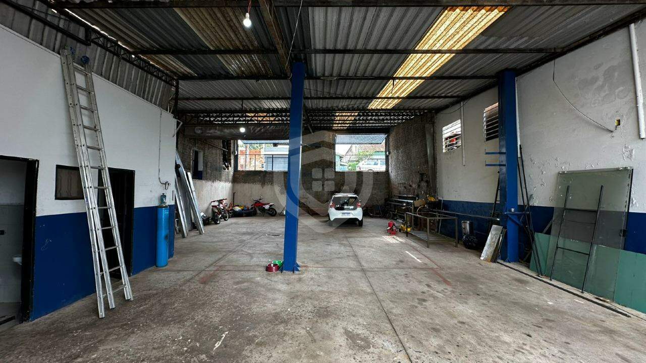 Salão / Barracão à Venda no Vila Nova Celina em Bauru/SP