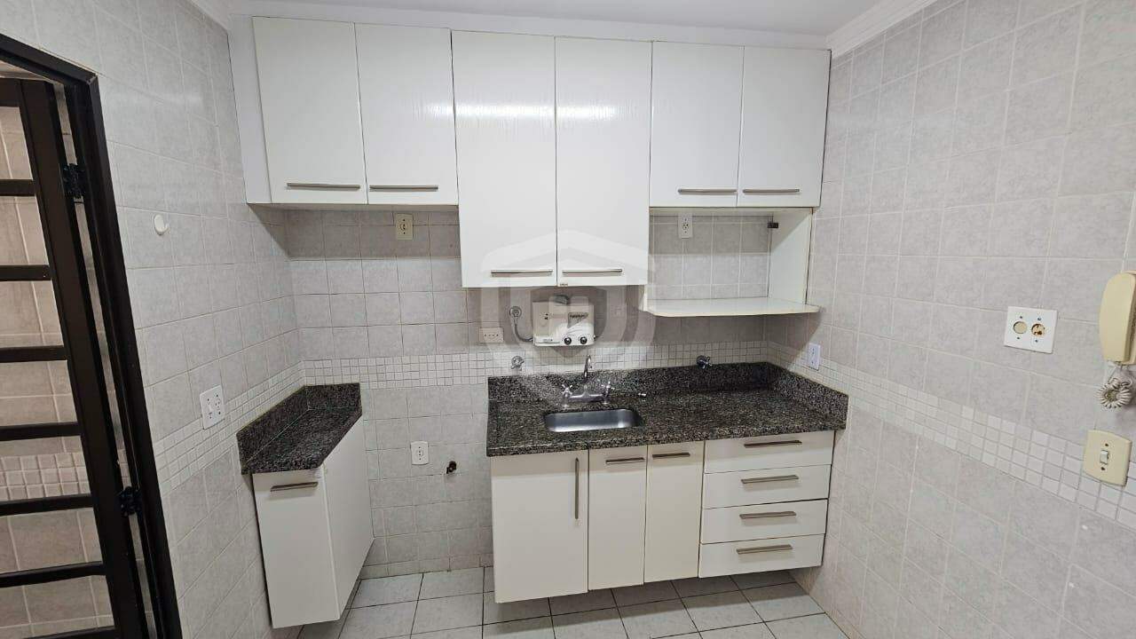 Apartamento para alugar no Jardim Infante Dom Henrique em Bauru/SP
